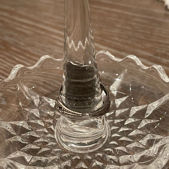 Sorrelli Halo Pear Statement Ring - Picture 4 of 5